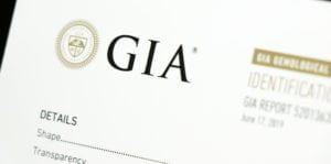 Report von GIA Zertifizierung Yoni Eggs